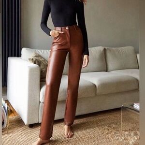 ARITZIA Wilfred The Melina Vegan Leather Pant
